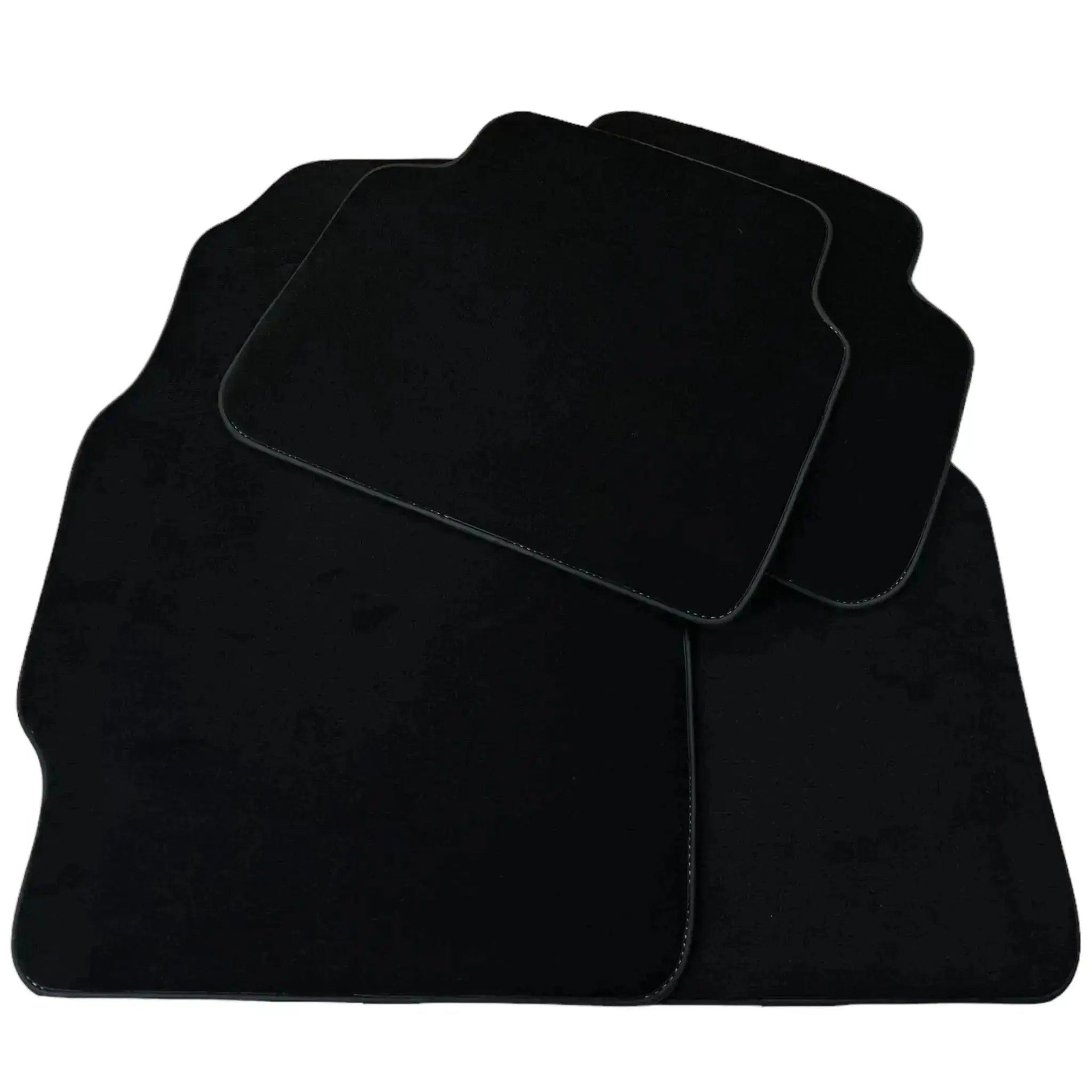 Black Floor Mats for Toyota Mirai (2016-2021) - AutoWin