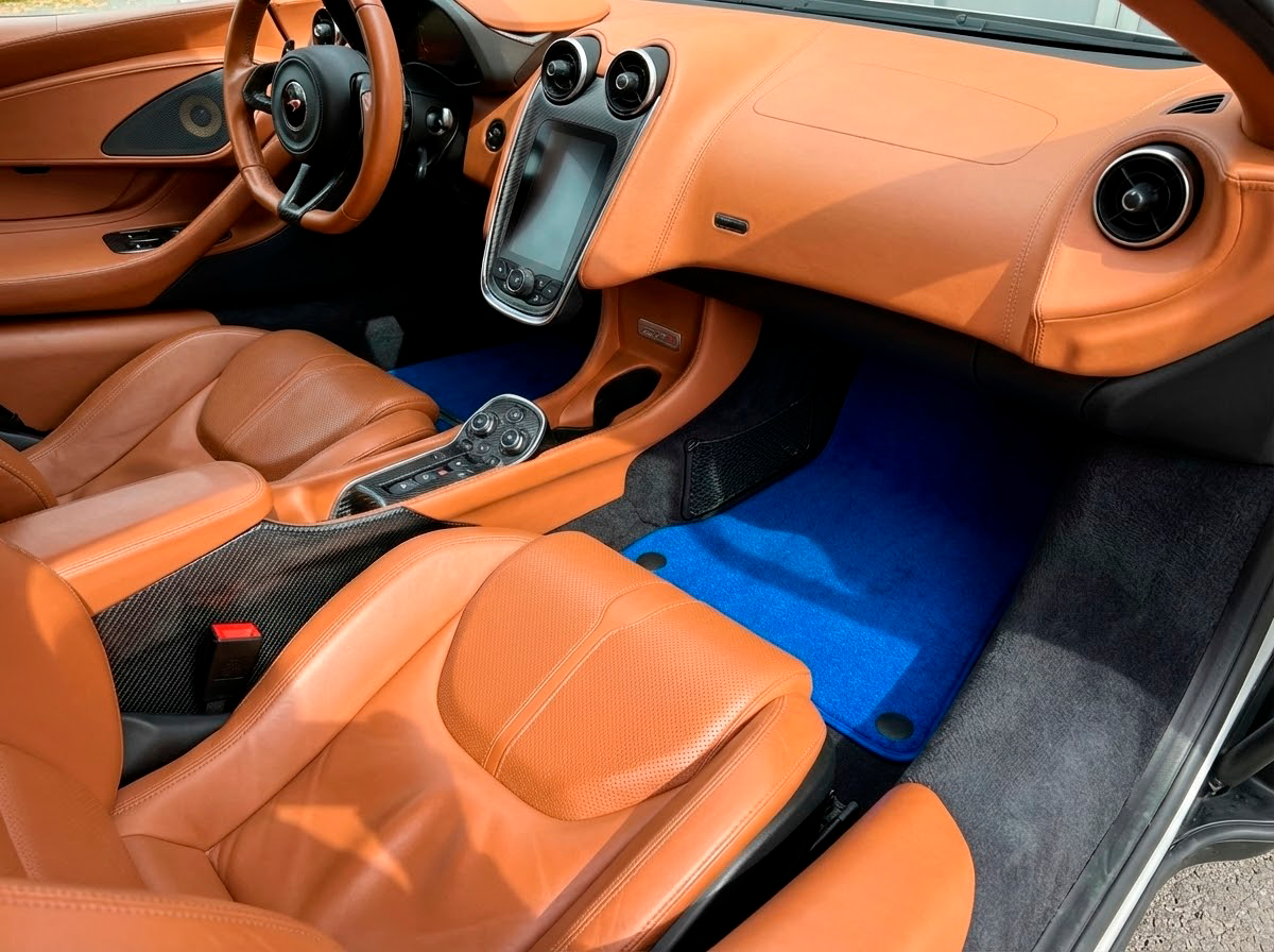 Customizable Leather Floor Mats with Symmetrical Hex Pattern for McLaren 570S (2015-2021) - AutoWin