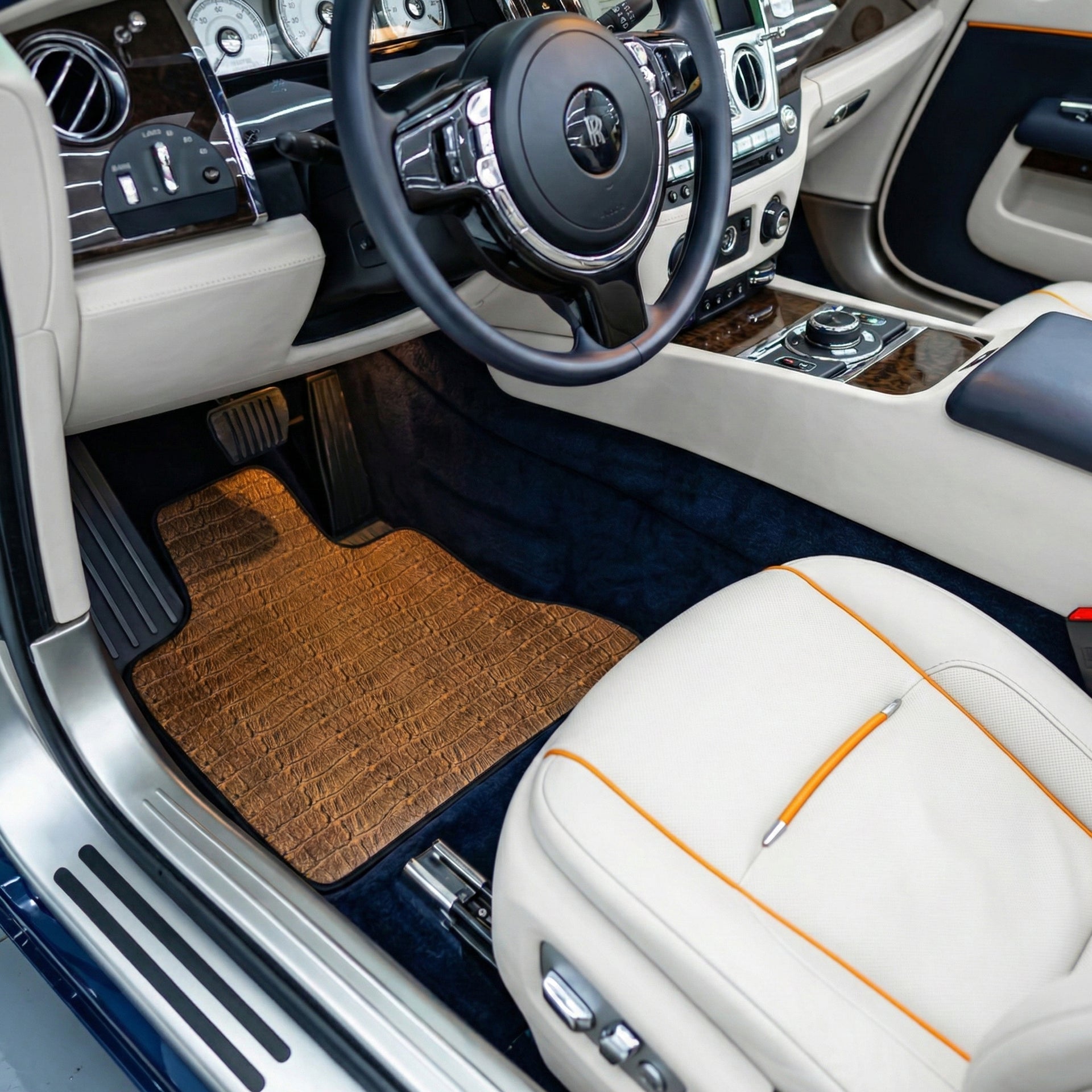 Customizable Leather Floor Mats with AW12 Pattern for Rolls Royce Dawn (2016-2023) - AutoWin