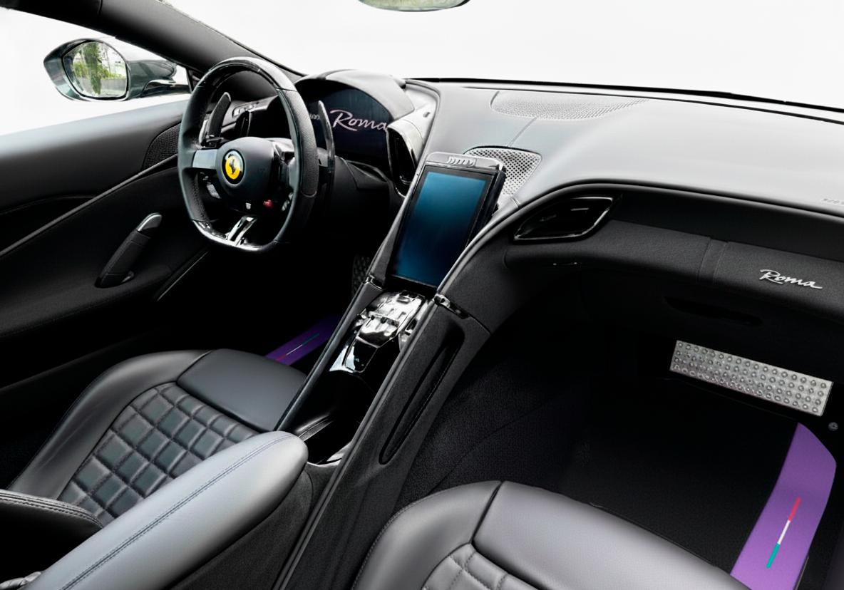 Schwarze Fußmatten für Ferrari Roma (2021-2024) mit lila Leder | Italienische Ausgabe - AutoWin