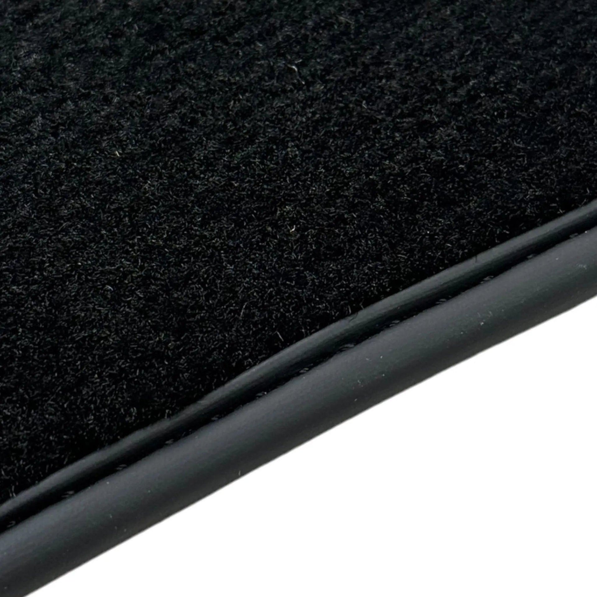 Black Floor Mats for Jeep Grand Cherokee WK2 (2011-2023) Double Fixation - AutoWin