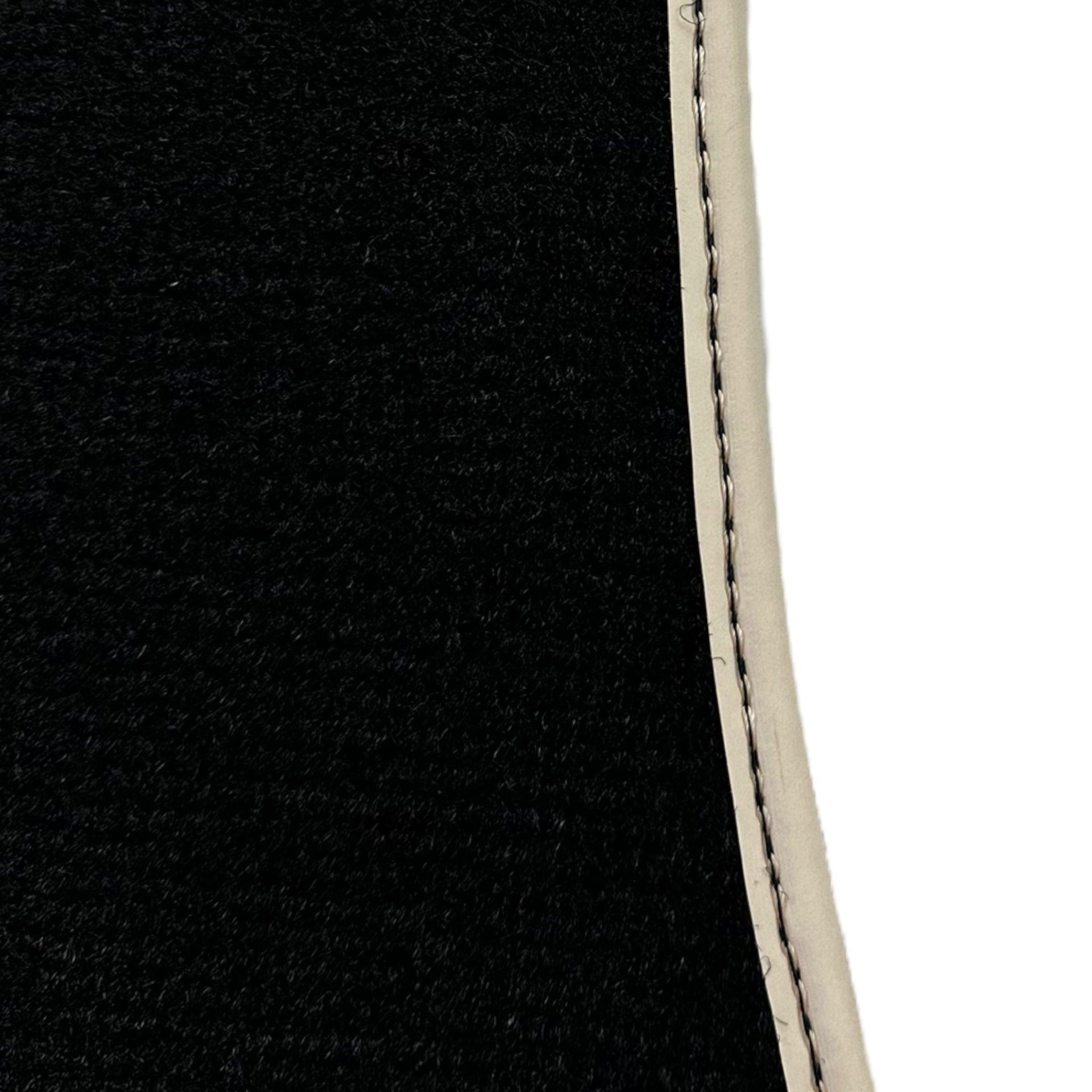 Black Floor Mats For Mercedes-Benz C Class W202 (1993-2000) ER56 Design - AutoWin