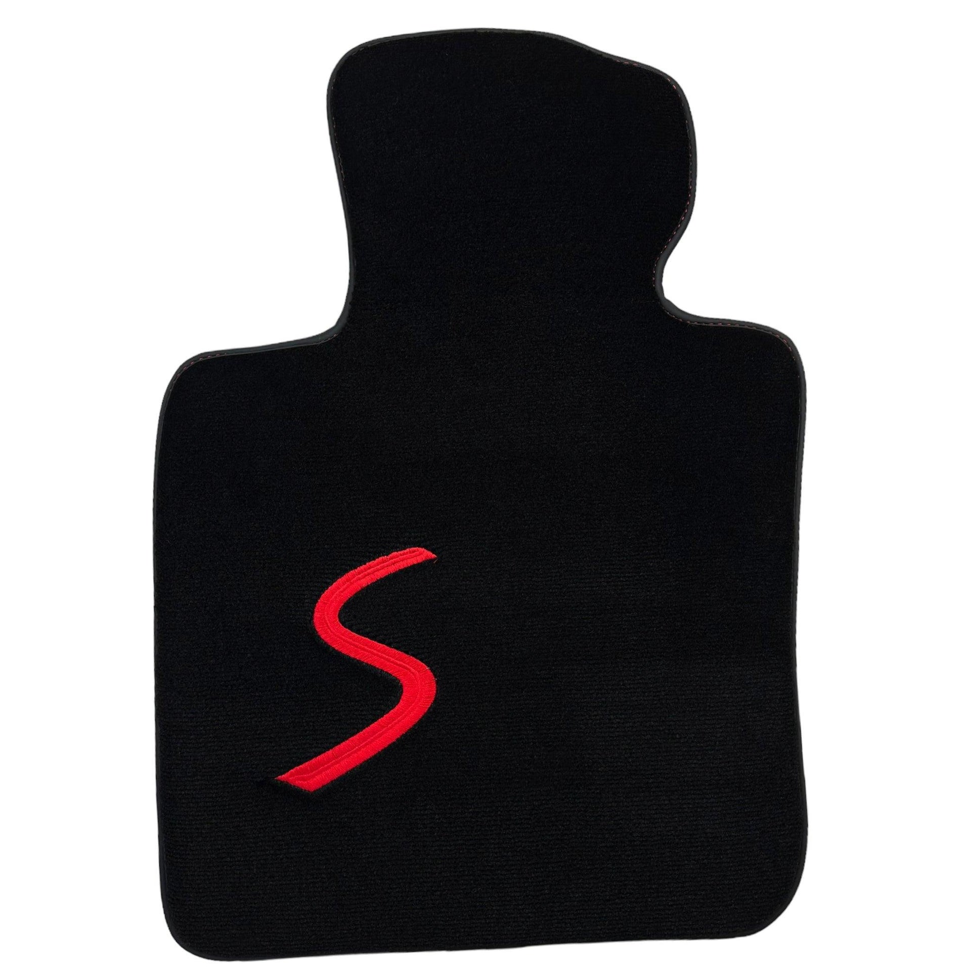 Black Floor Mats for Mini Countryman F60 Hybrid (2020-2023) - AutoWin