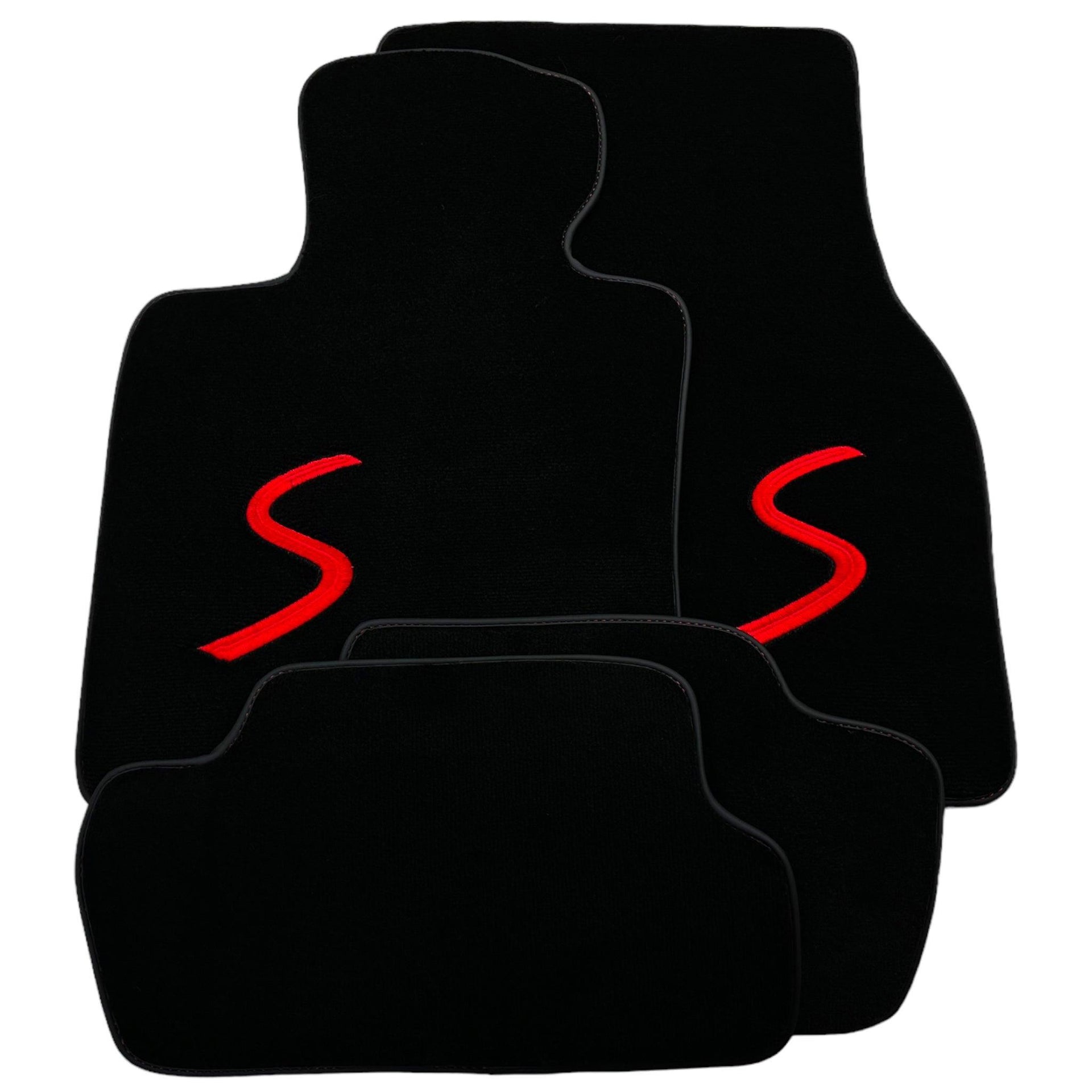 Black Floor Mats for Mini Countryman F60 Hybrid (2020-2023) - AutoWin