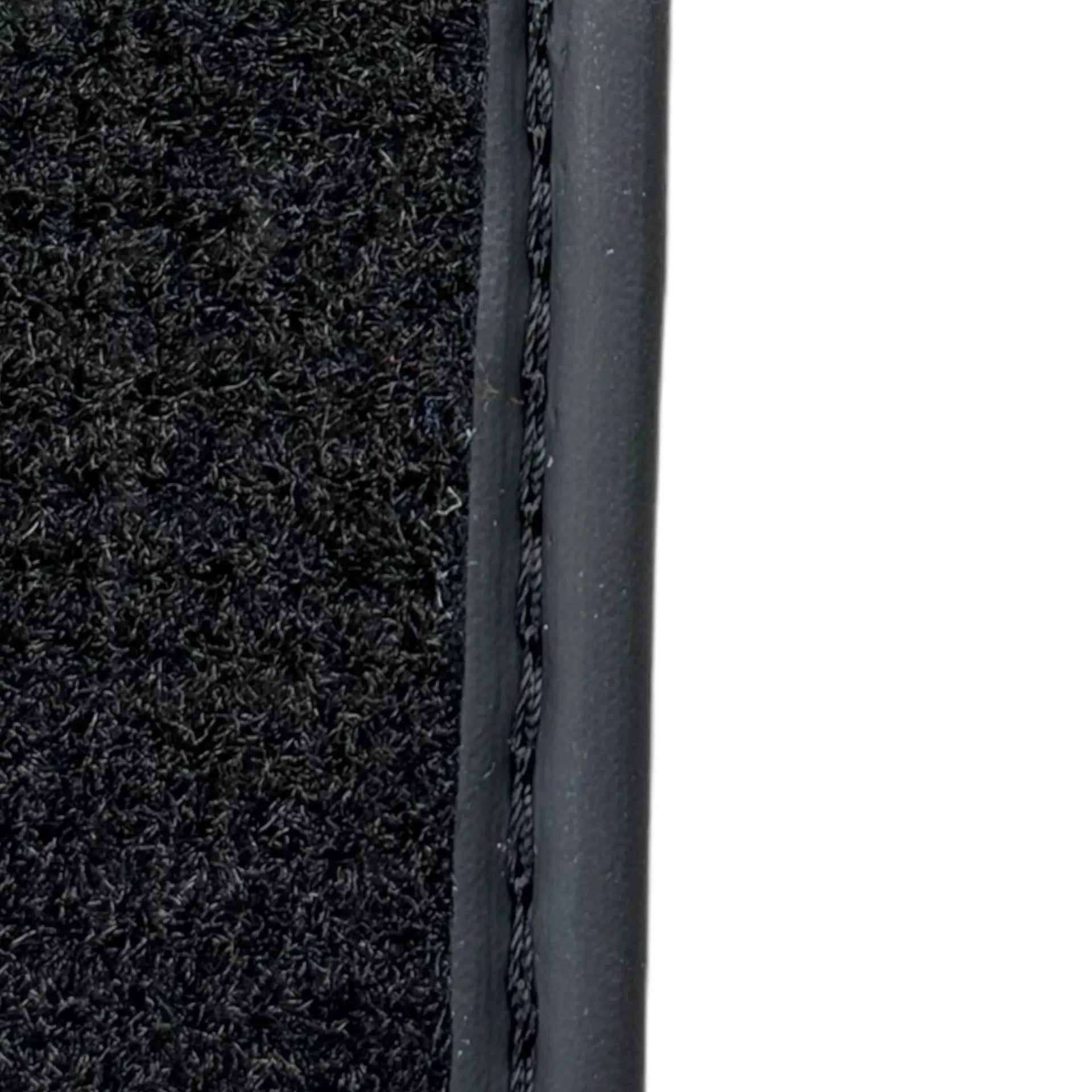 Black Floor Mats for Porsche Macan GTS (2014-2023) - AutoWin