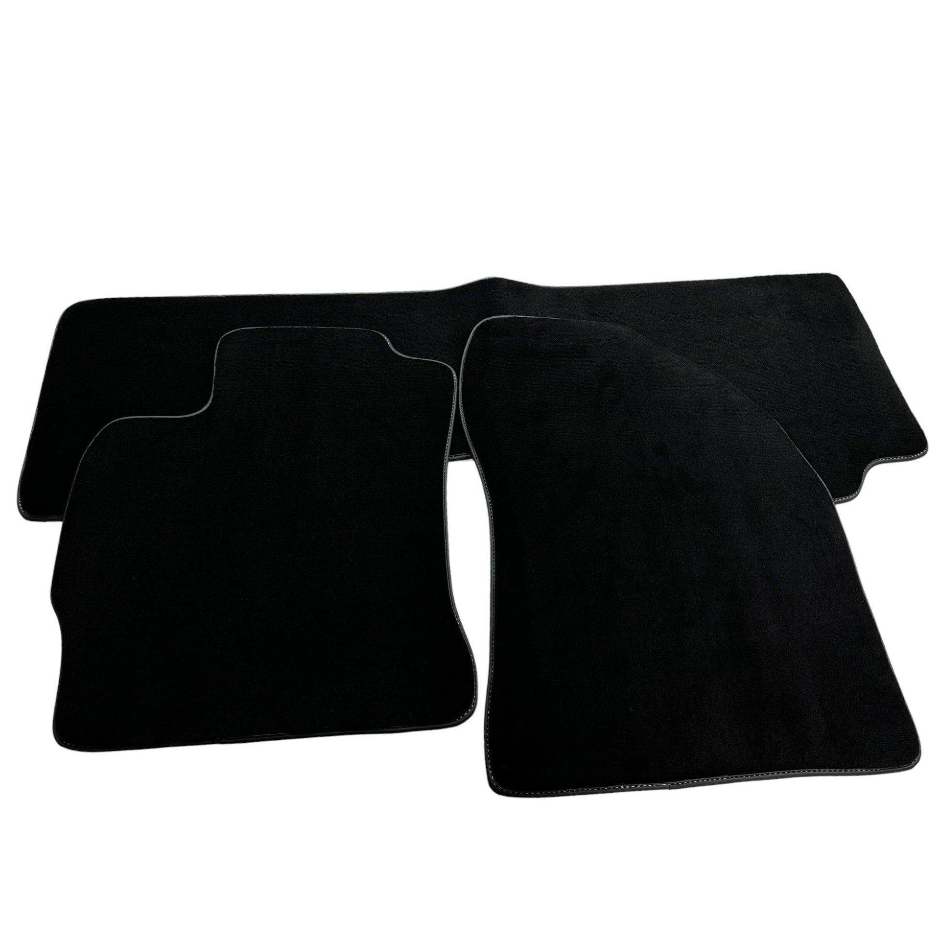 Black Floor Mats For Toyota Corolla E16 (2014-2019) - AutoWin