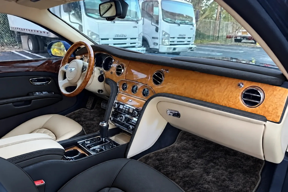 Anpassbare Lederfußmatten mit Sechseckmuster für Bentley Mulsanne (2010-2020)