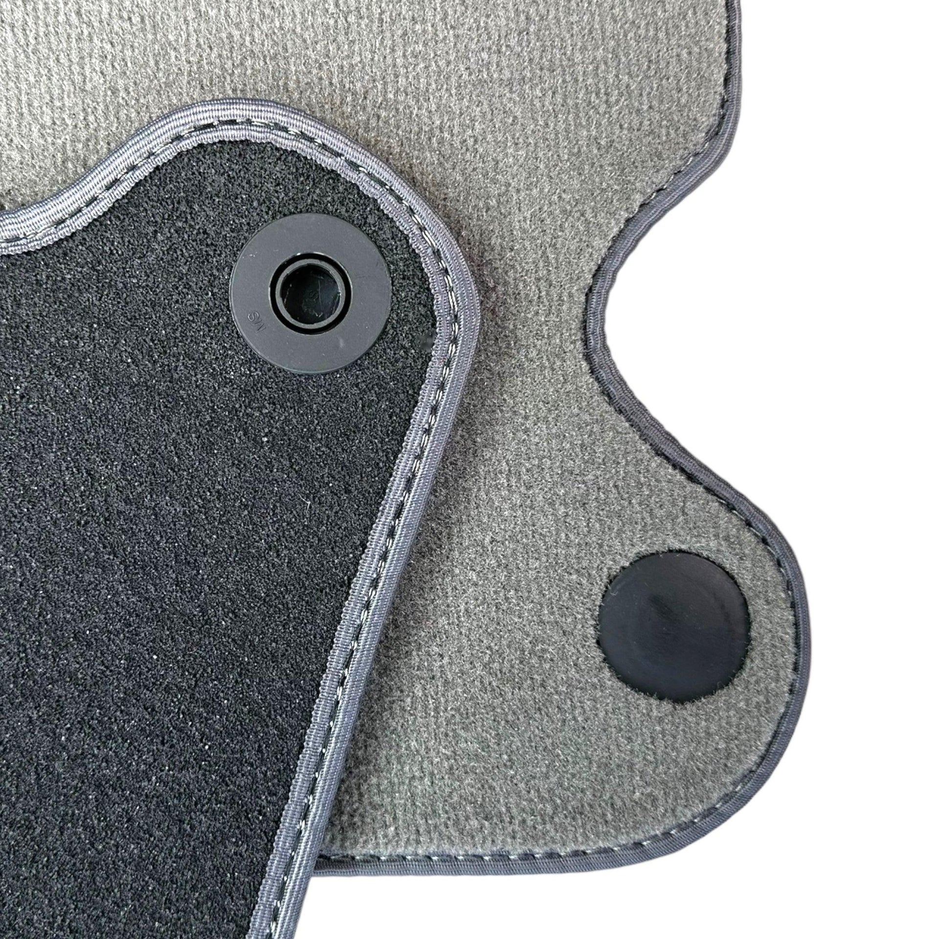 Grey Floor Mats For Mercedes-Benz SL-Class R230 (2001-2012) | ER56 Design - AutoWin