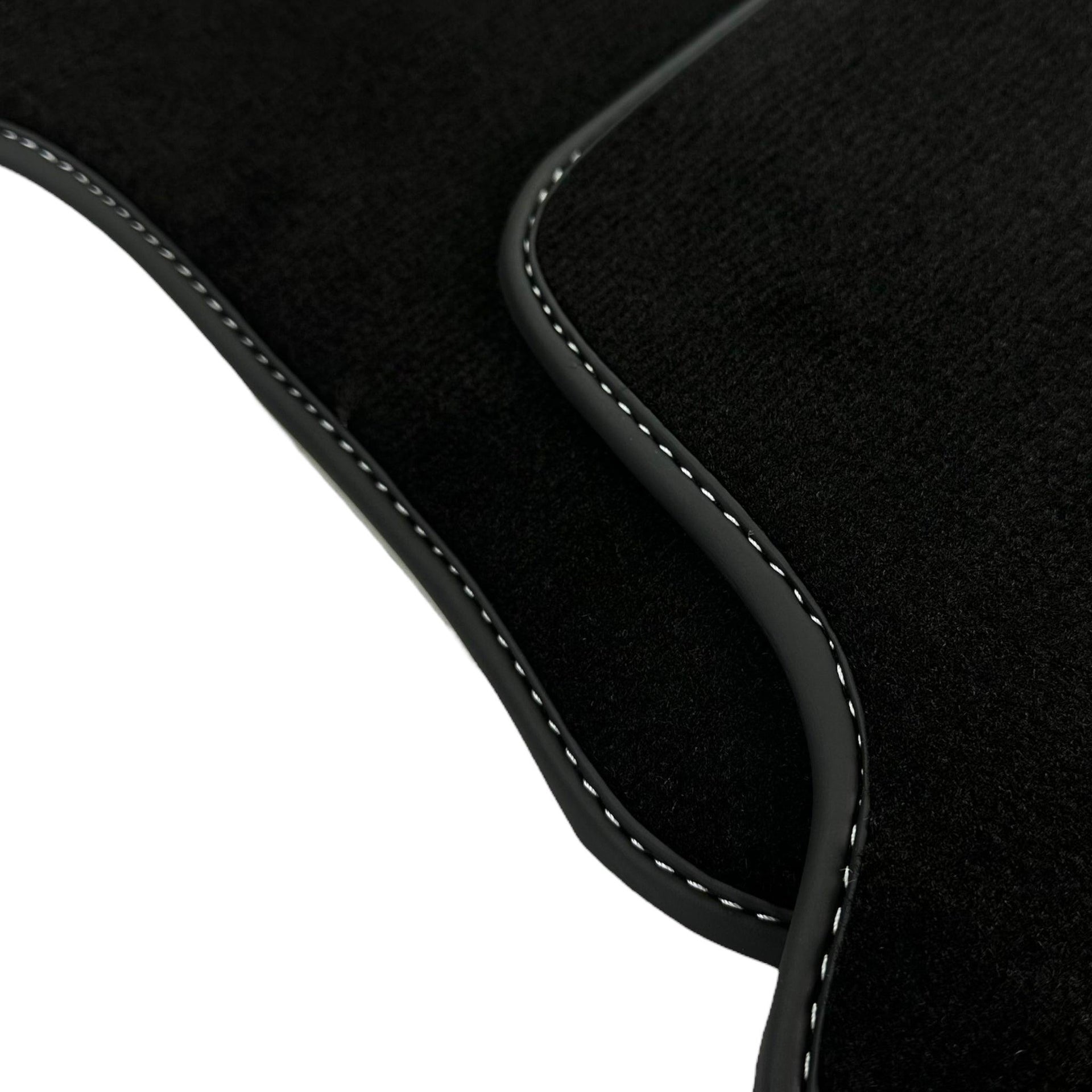 Black Floor Mats For Honda Accord (2002-2008) - AutoWin