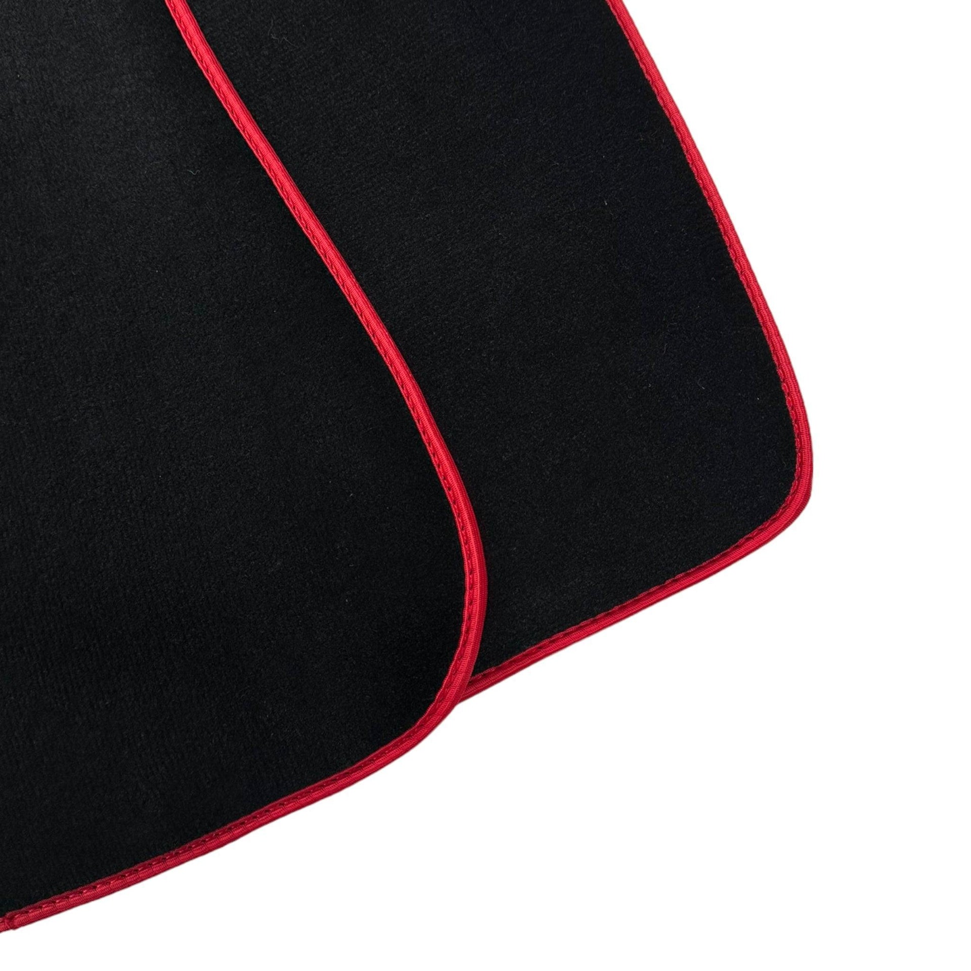 Floor Mats for Toyota Land Cruiser 100 (1998-2007) - AutoWin