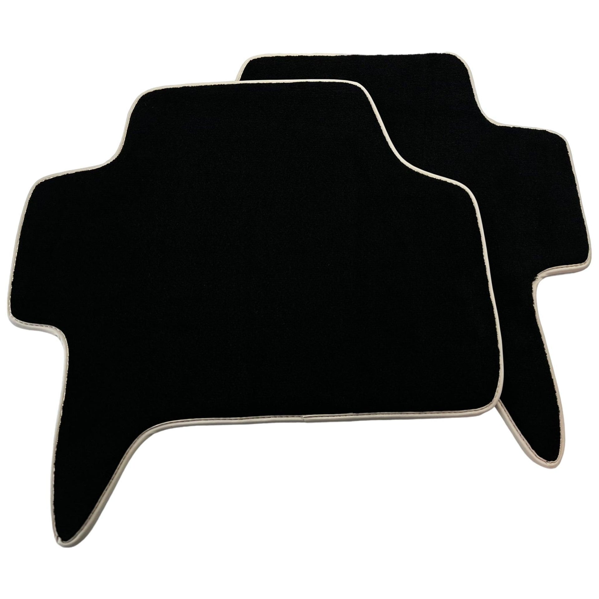 Black Floor Mats For Mitsubishi Pajero Sport (2009-2015) - AutoWin