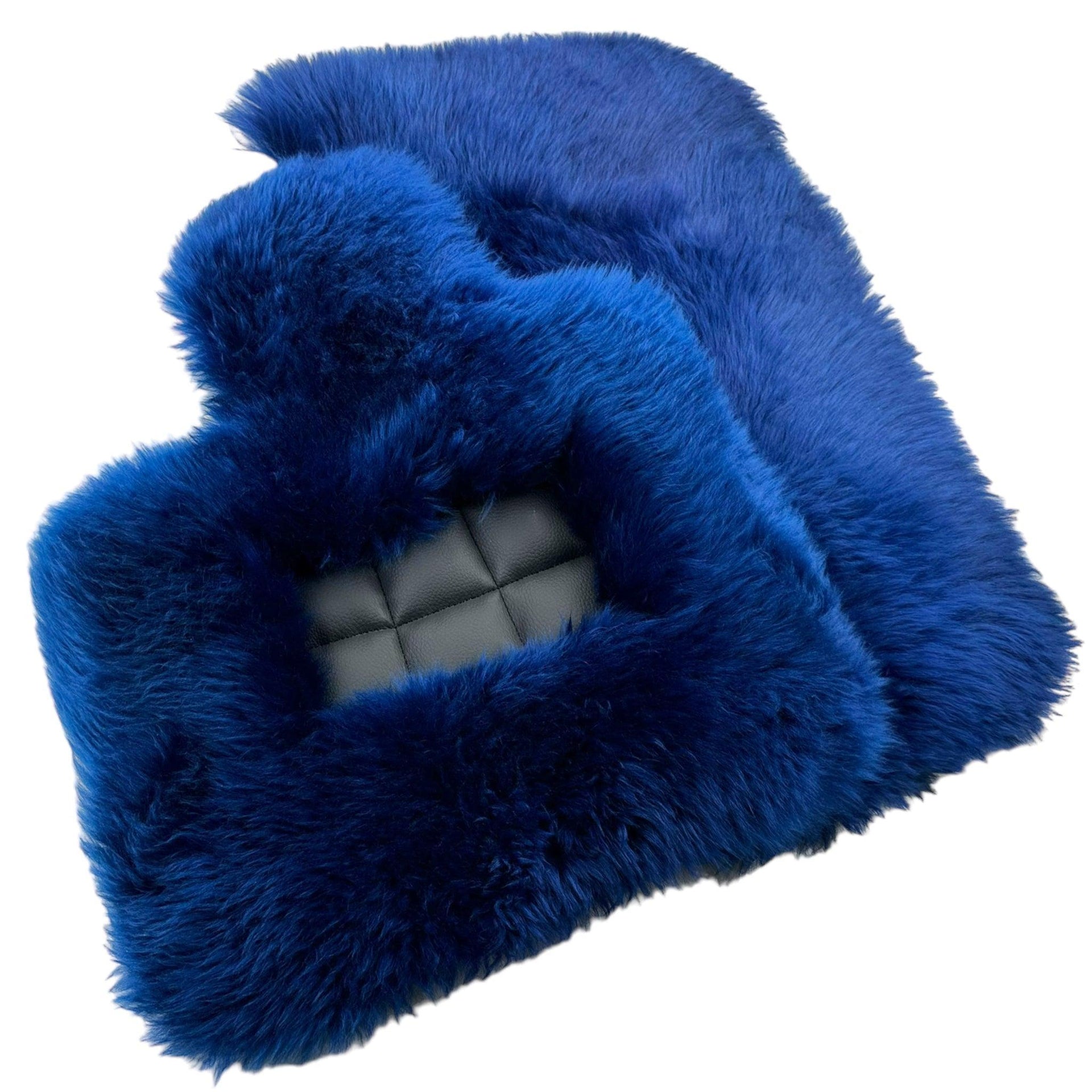 Navy Blue Sheepskin Floor Mats for Rolls Royce Cullinan RR31 (2018-2023) | ER56 Design - AutoWin