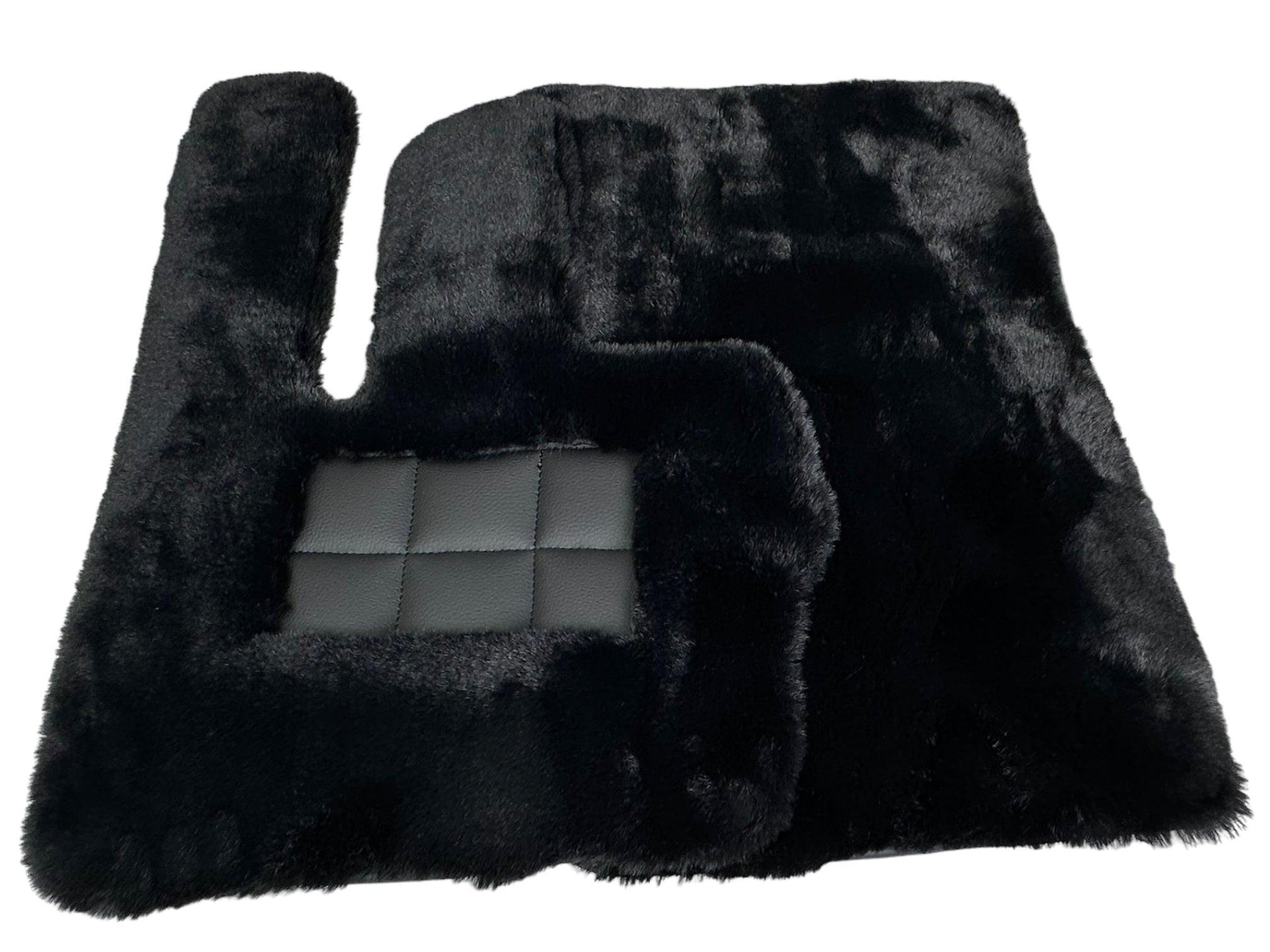 Black Sheepskin Floor Mats For Mercedes-Benz G Class 2019-2022 W463 ER56 Design - AutoWin