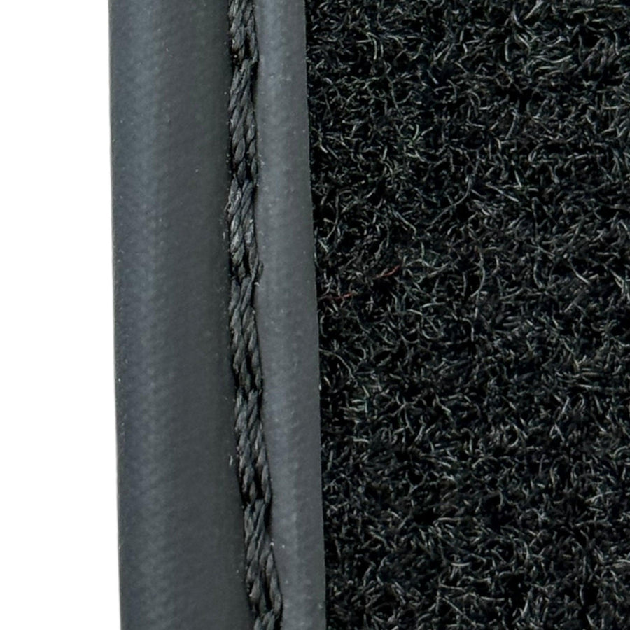 Black Floor Mats for Audi Q8 (2018-2023) - AutoWin