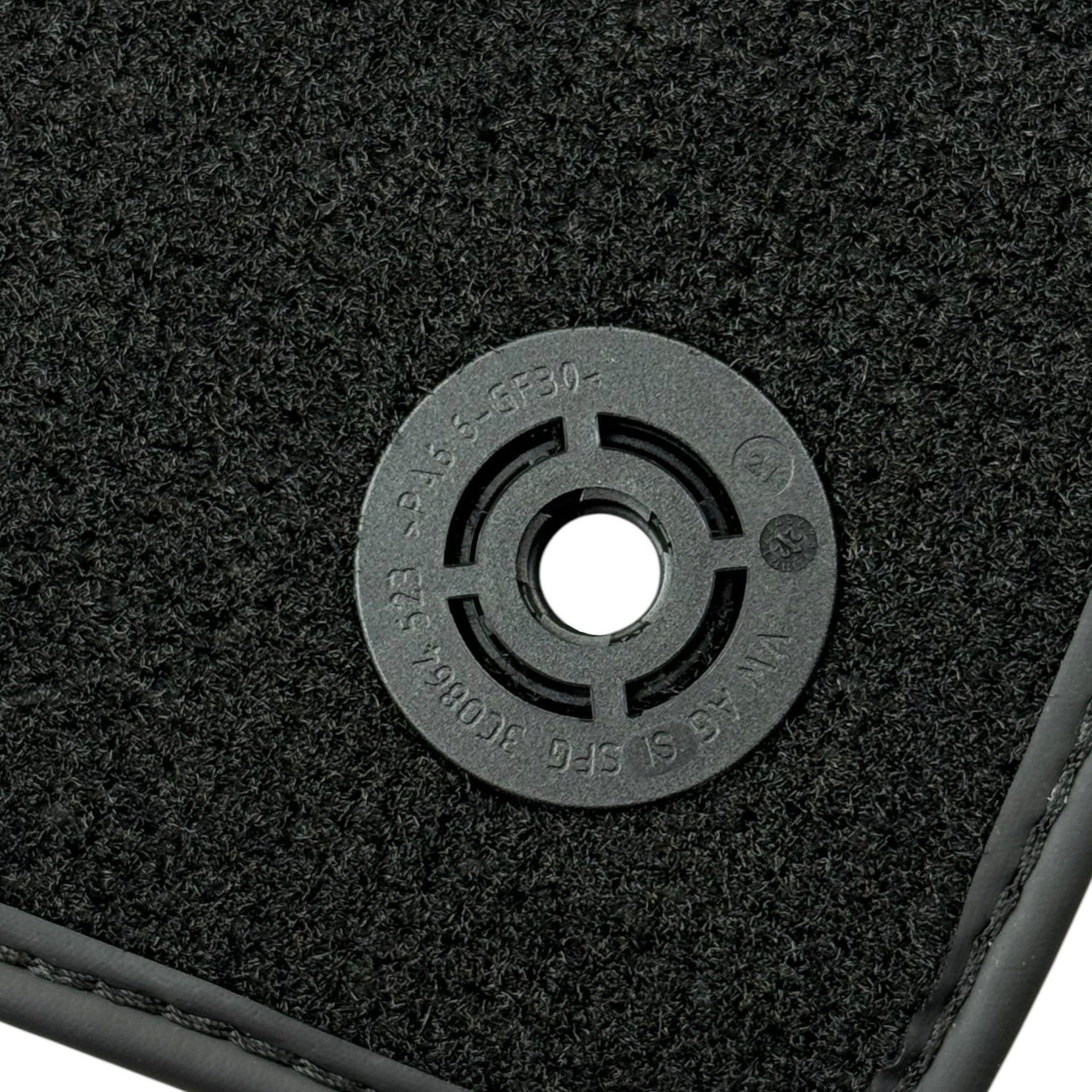 Black Floor Mats for Audi Q5 FYT Sportback (2021-2024) - AutoWin