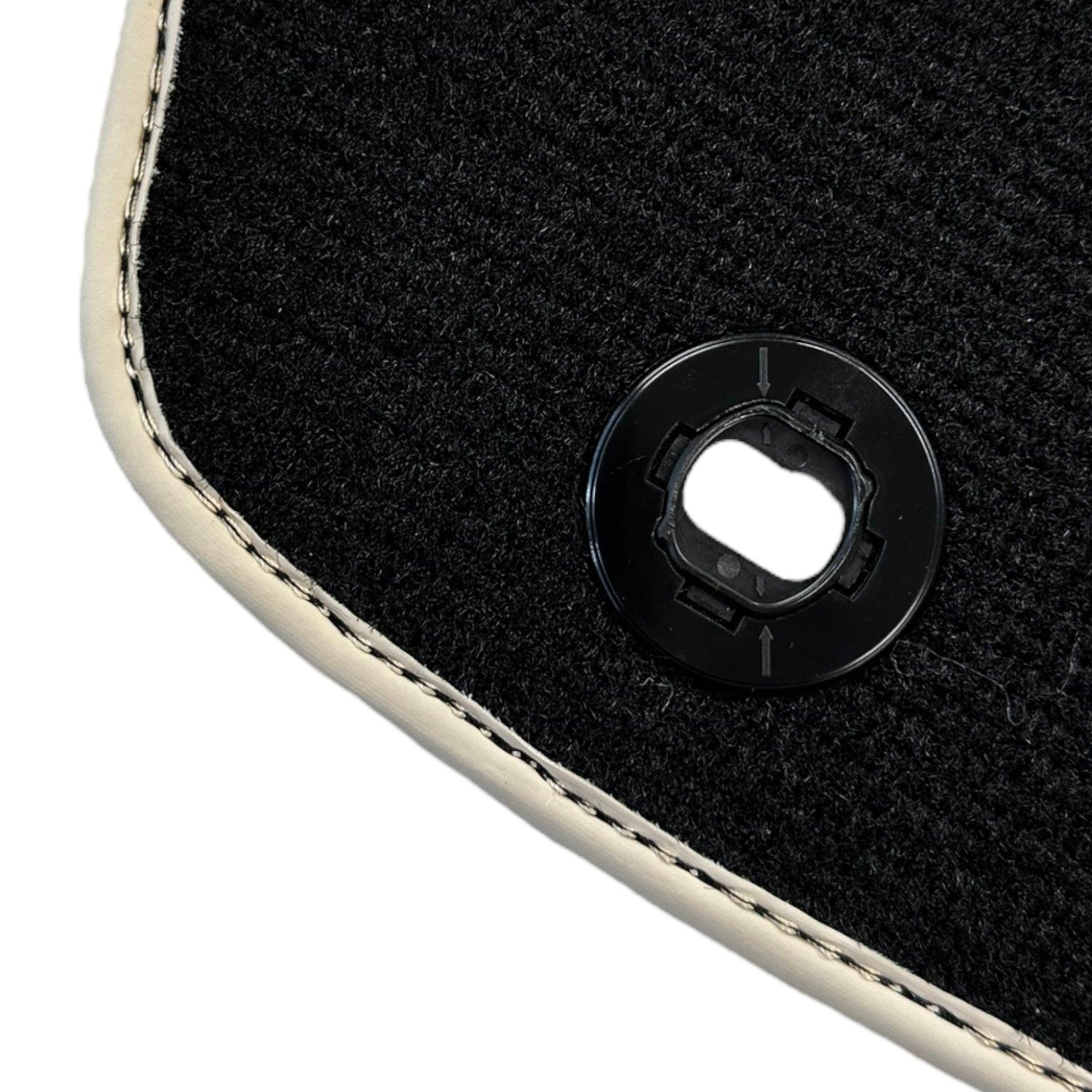 Black Floor Mats For Honda Accord (1990-1993) - AutoWin