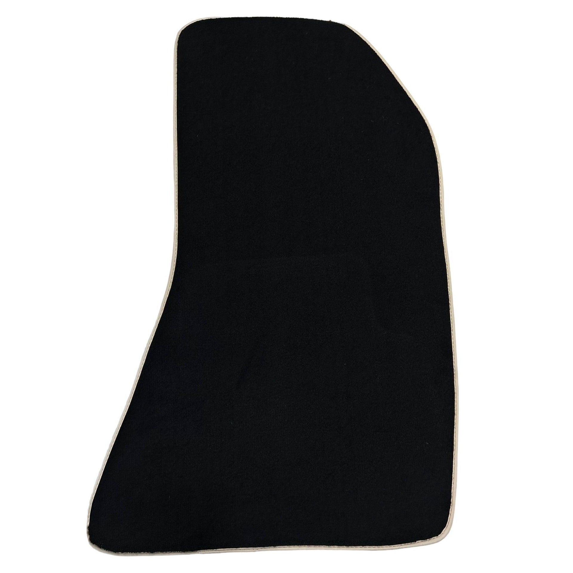 Black Floor Mats for Alfa Romeo 159 (2005-2011) - AutoWin