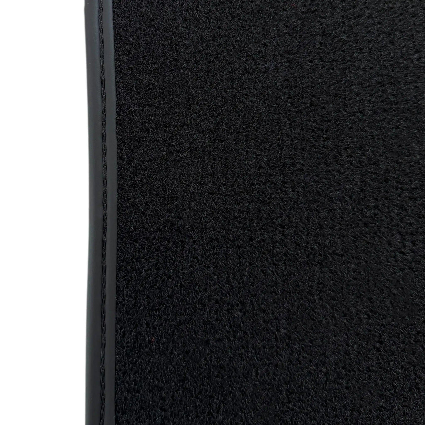 Black Floor Mats for BMW M3 G81 Touring (2022-2026) | Green Leather Borders