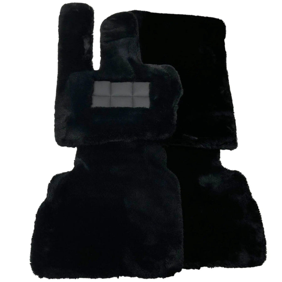 Black Sheepskin Floor Mats For Mercedes Benz B-Class W246 (2011-2019) | ER56 Design - AutoWin