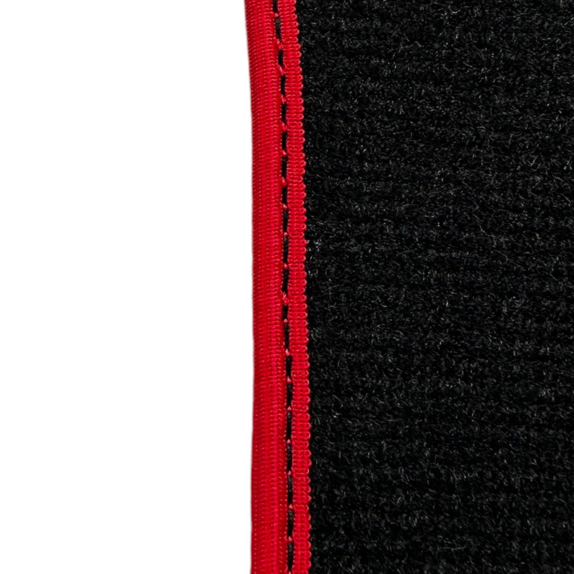 Floor Mats For Chevrolet Equinox (2005-2008) ER56 Design - AutoWin