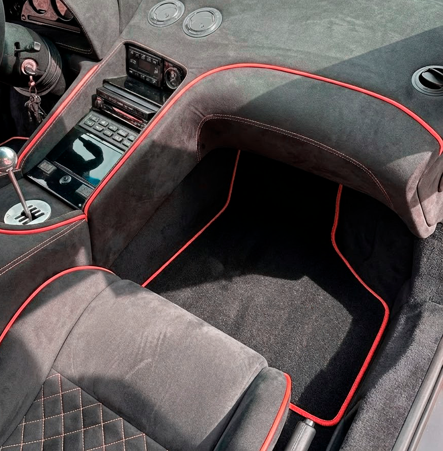 Anpassbare Lederfußmatten mit Raptor Hex-Muster für Lamborghini Diablo (1990-2001) - AutoWin