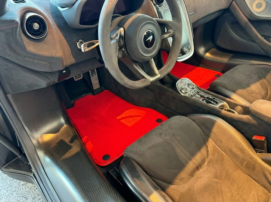 Bilmatter For McLaren 600LT (2018-2020) Rød Skreddersydd Teppe Sett AutoWin