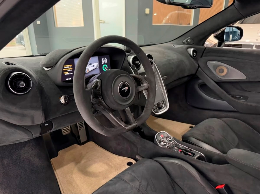 Bilmatte for McLaren 600LT (2018-2020) Beige tilpasset tepper Set AutoWin