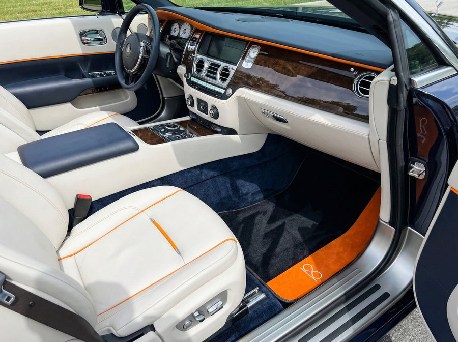 Svarte Bilmatter For Rolls Royce Black Badge Dawn Alcantara-lær