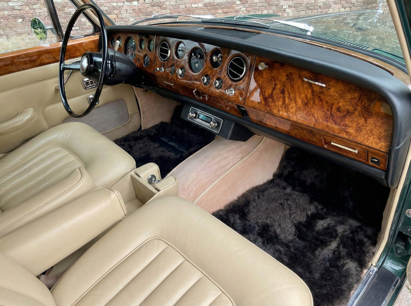 Saueskinnsbiler for Rolls Royce Shadow 1965-1977 ER56 Design Merke
