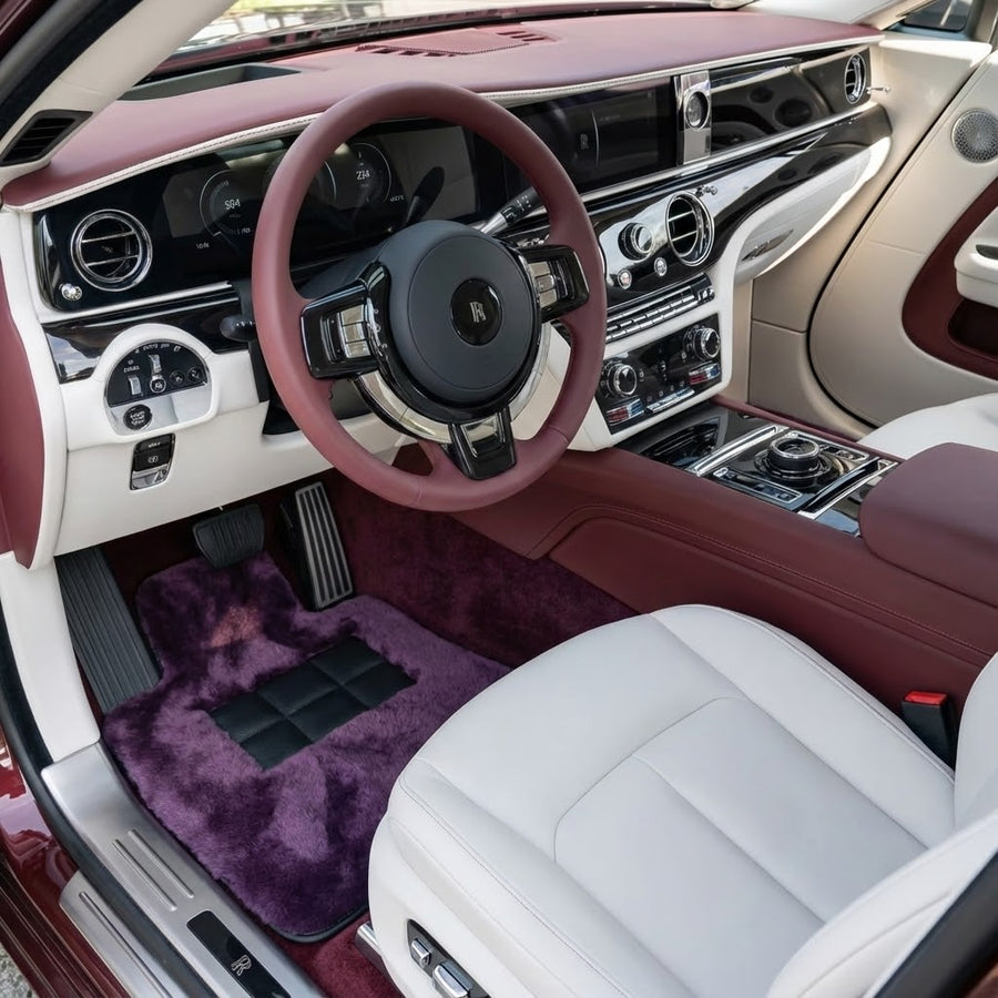 Lilafarbene Fußmatten aus Schaffell für Rolls-Royce Spectre (2023-2024)