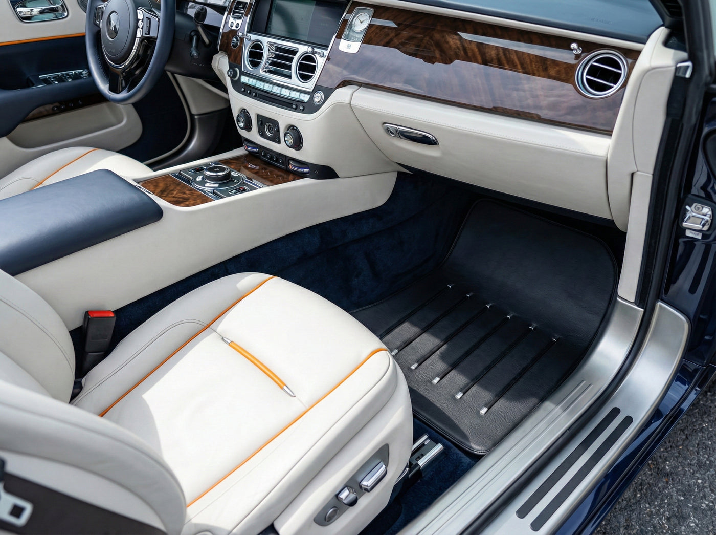 Lærde bilmatter for Rolls Royce Black Badge Dawn RR6 2016-2023 Svart