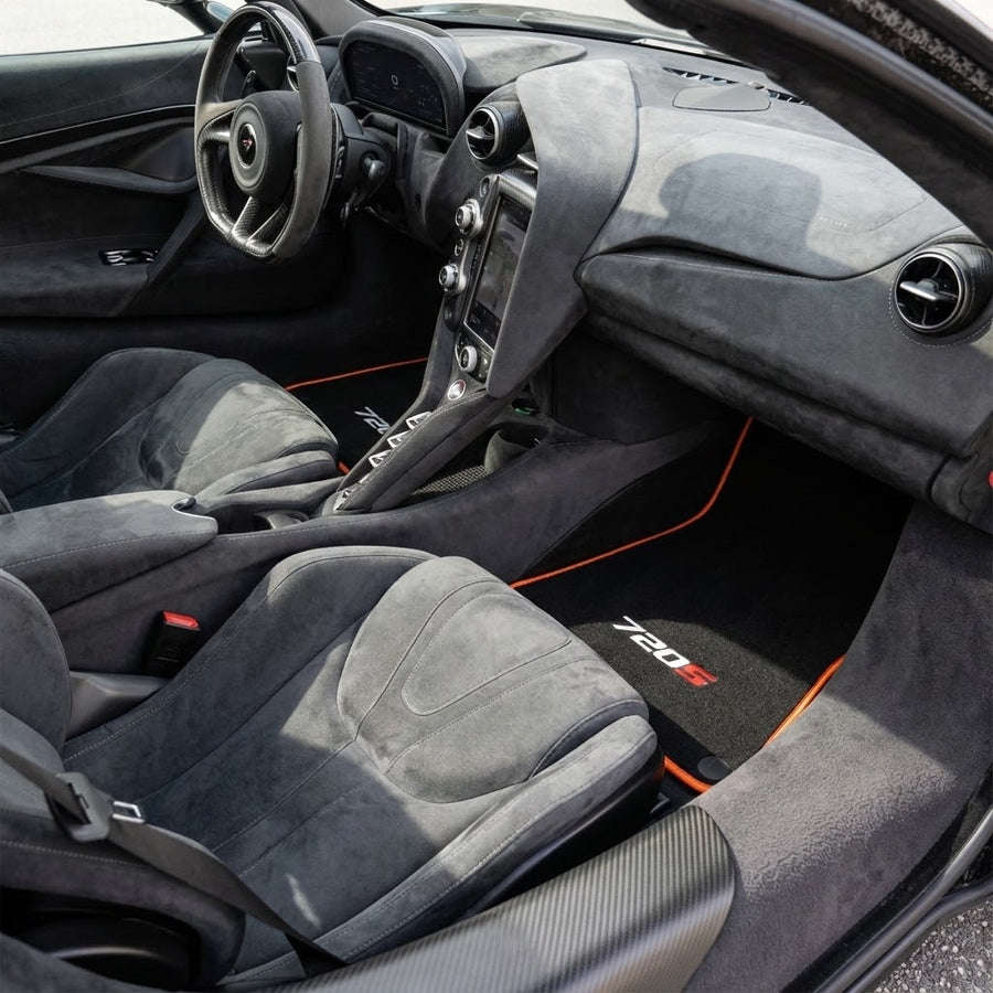 Bilmatter For McLaren 720S Svart Skreddersydd Med Oransje Kant
