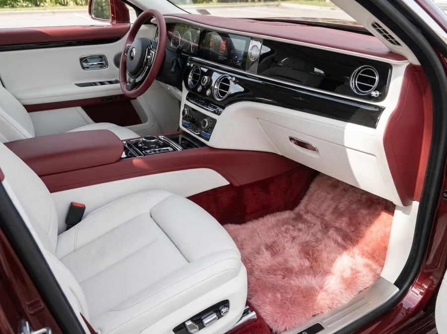 Rosa Saueskinn Bilmatter For Rolls Royce Spectre (2023-2024) Design Brand
