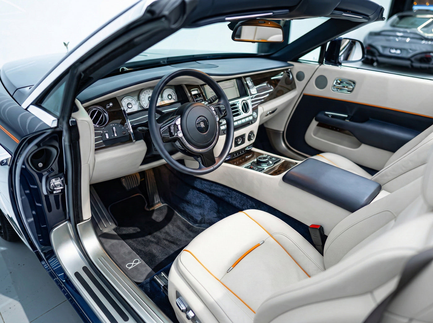 Svarte Bilmatter for Rolls Royce Black Badge Dawn