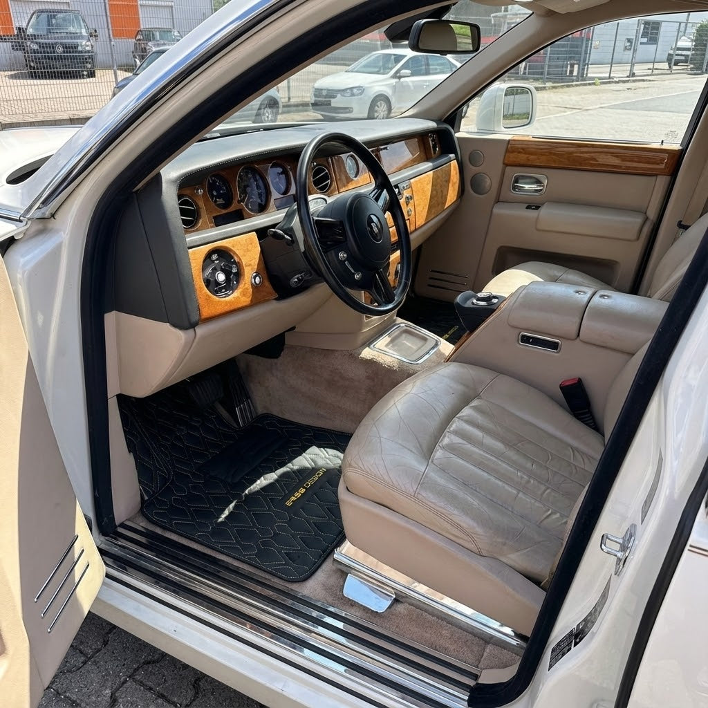 Sorte skinnmatter for Rolls-Royce Phantom Sedan (2003-2016) ER56 Design