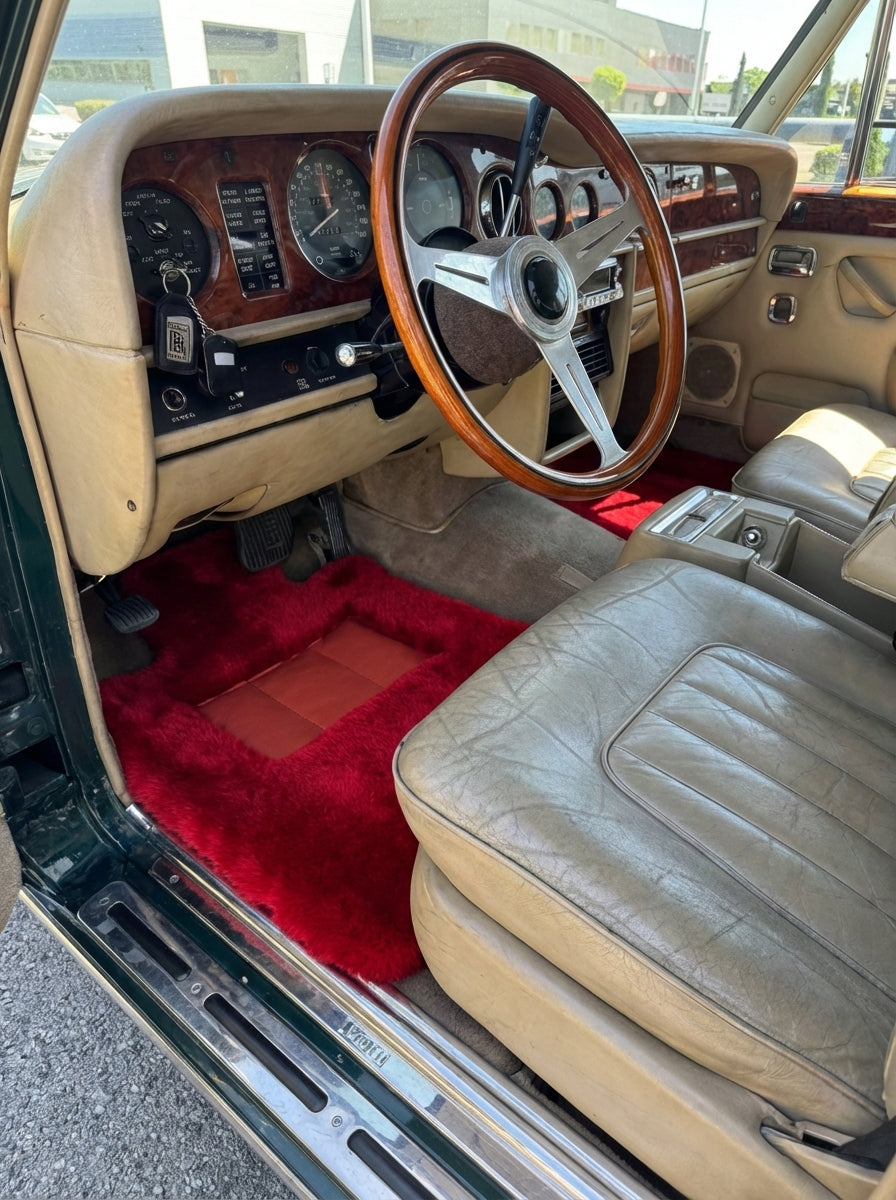 Røde Saueskinnsmatter For Rolls Royce Wraith 2013–2023 Er56 Design