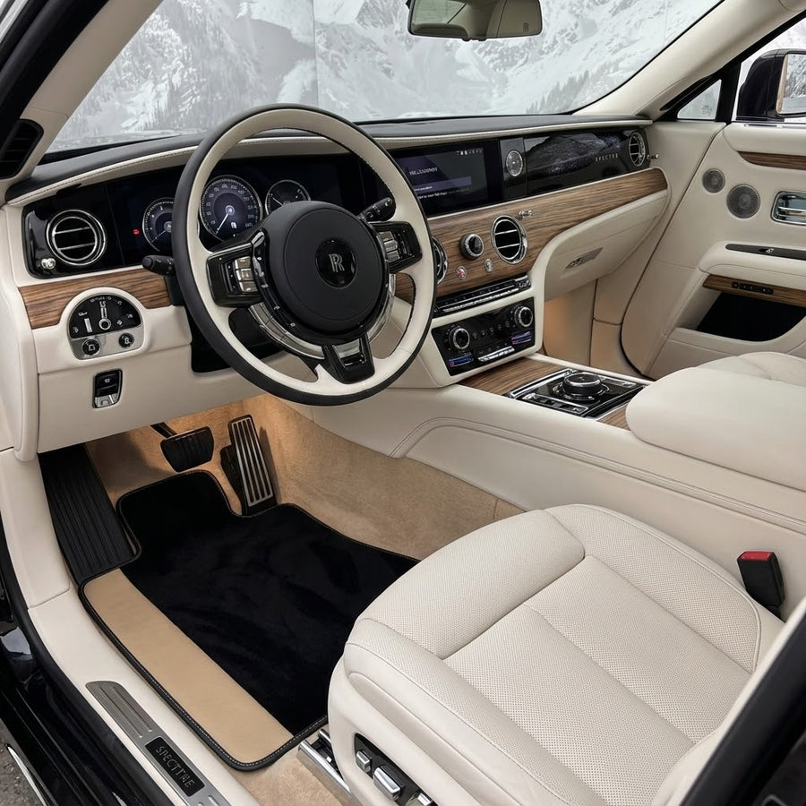 Tilpassede bilmatter for Rolls Royce Spectre (2023-2024) med beige lær