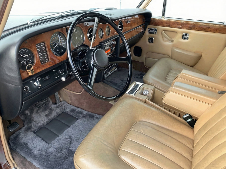 Mørkegrå saueskinnsmatter for Rolls Royce Shadow 1965-1977 Design Merke ER56