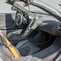 Svarte bilmatter for McLaren 650S (2015-2018) med Alcantara-lær