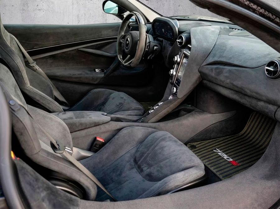 Leather Floor Mats For McLaren 720S Black Tailored Yellow Sewing