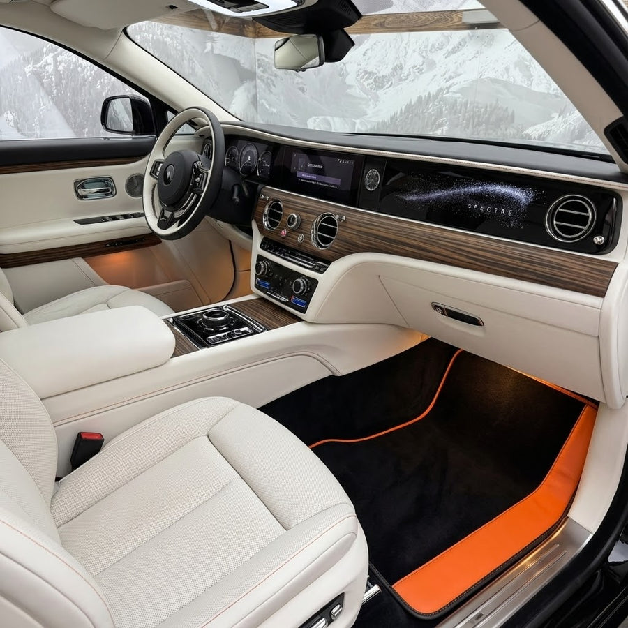 Skreddersydde bilmatter for Rolls Royce Spectre (2023-2024) i oransje lær