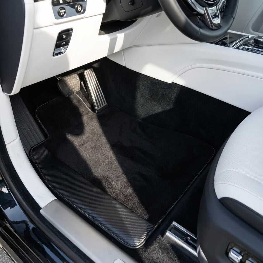 Tilpassede bilmatter for Rolls Royce Spectre (2023-2024) med karbonlær