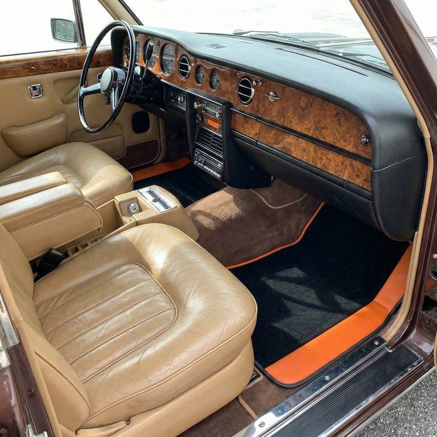 Skreddersydde Bilmatter for Rolls Royce Shadow (1965-1977) med oransje skinn
