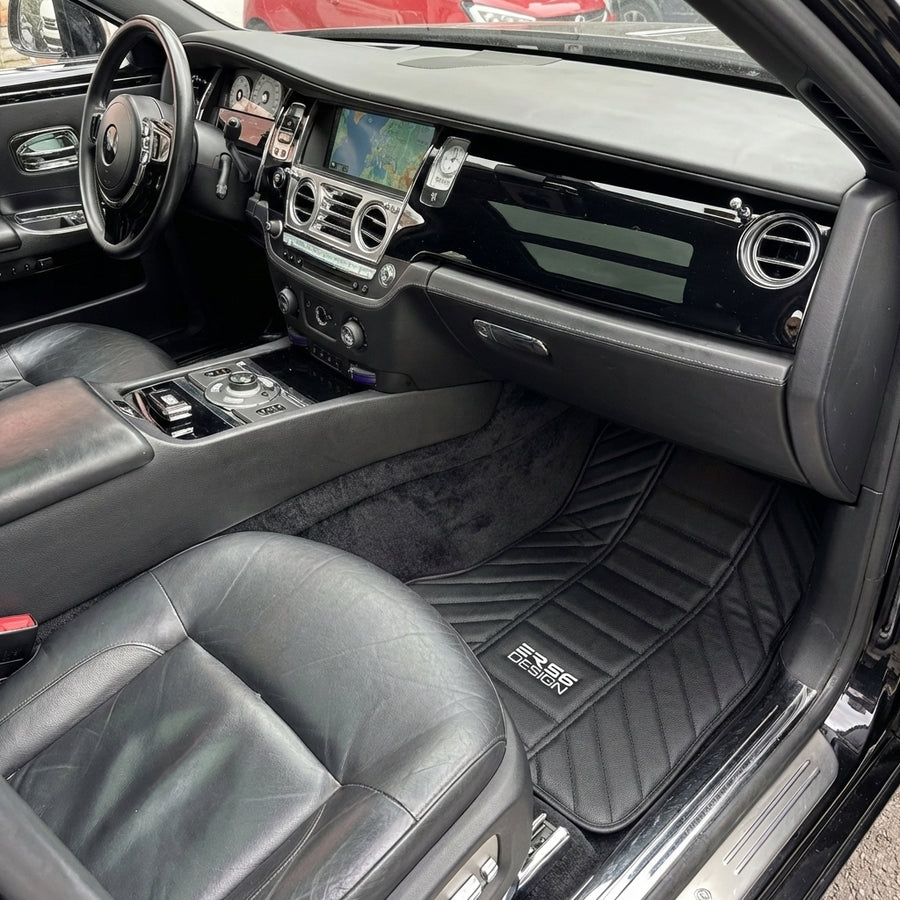 Svarte skinnbilmatter for Rolls Royce Ghost Series I (2010–2020) ER56 Design