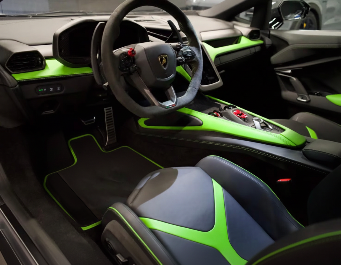 Customizable Leather Floor Mats with Line Pattern for Lamborghini Revuelto (2024-2025) - AutoWin