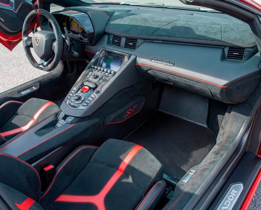 Skreddersydde Bilmatter for Lamborghini Aventador Sv lær karbon Limited Edition