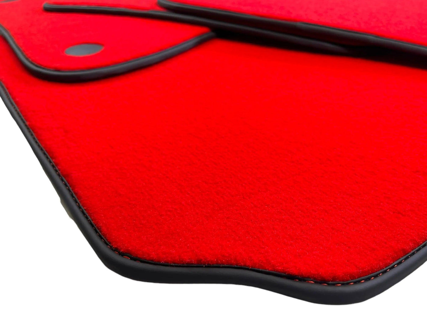 Red Floor Mats For Mercedes-Benz SL R231 2012–2020 Black Trim - AutoWin