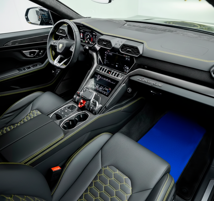 Tilpassbare blå bilmatter for Lamborghini Urus med Alcantara-skinn