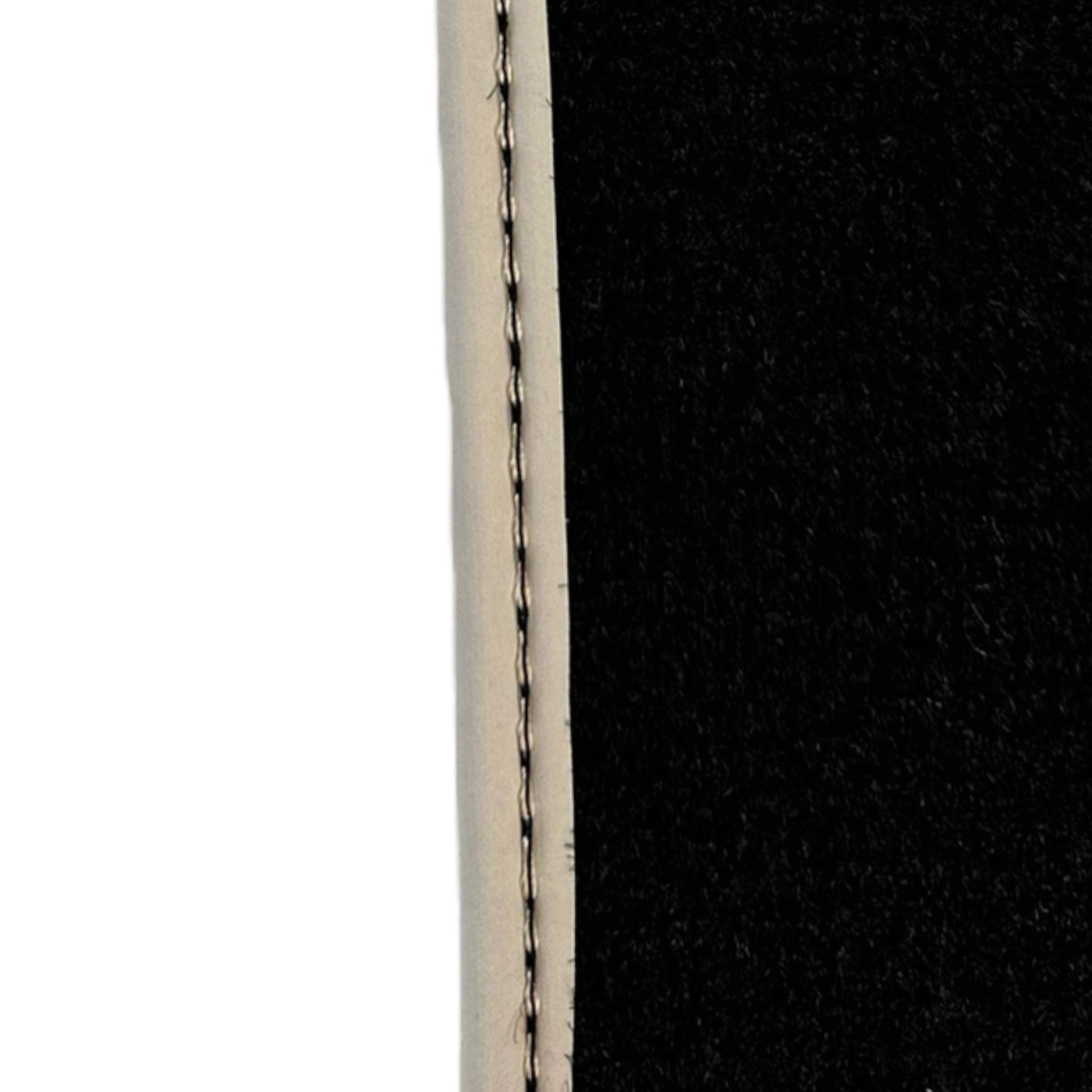 Black Floor Mats for Alfa Romeo 159 5-door Wagon (2006-2011) - AutoWin