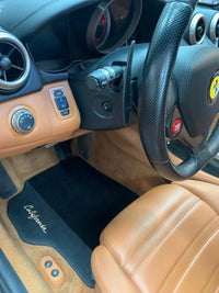 Svarte Bilmatter For Ferrari California 2008-2014 Med Alcantara - AutoWin